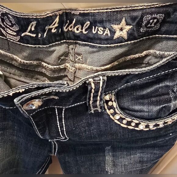 L.A. Idol Dark Blue Embellished Capris 11 - Picture 2 of 8